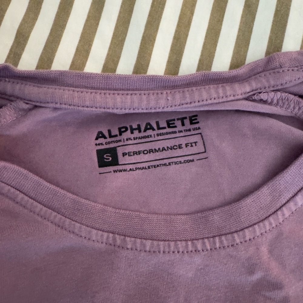 Alphalete Lavender Logo Tee - Picture 5 of 5